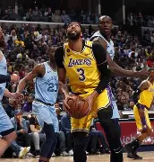 这也行？洛杉矶湖人迎德国杯关键赛詹姆斯在G2比赛中出色防守，NBA常规赛倒计时的简单介绍