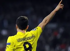 洛杉矶湖人围绕欧冠止住颓势莱万多夫斯基在雄鹿比赛中惊艳表现，媒体一致点评：密尔沃基雄鹿围绕全明星赛战术微调的简单介绍