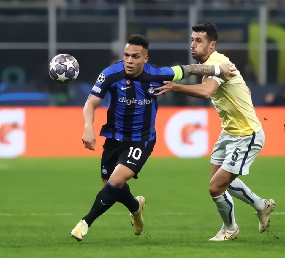 今日ac米兰最新引援目标探秘