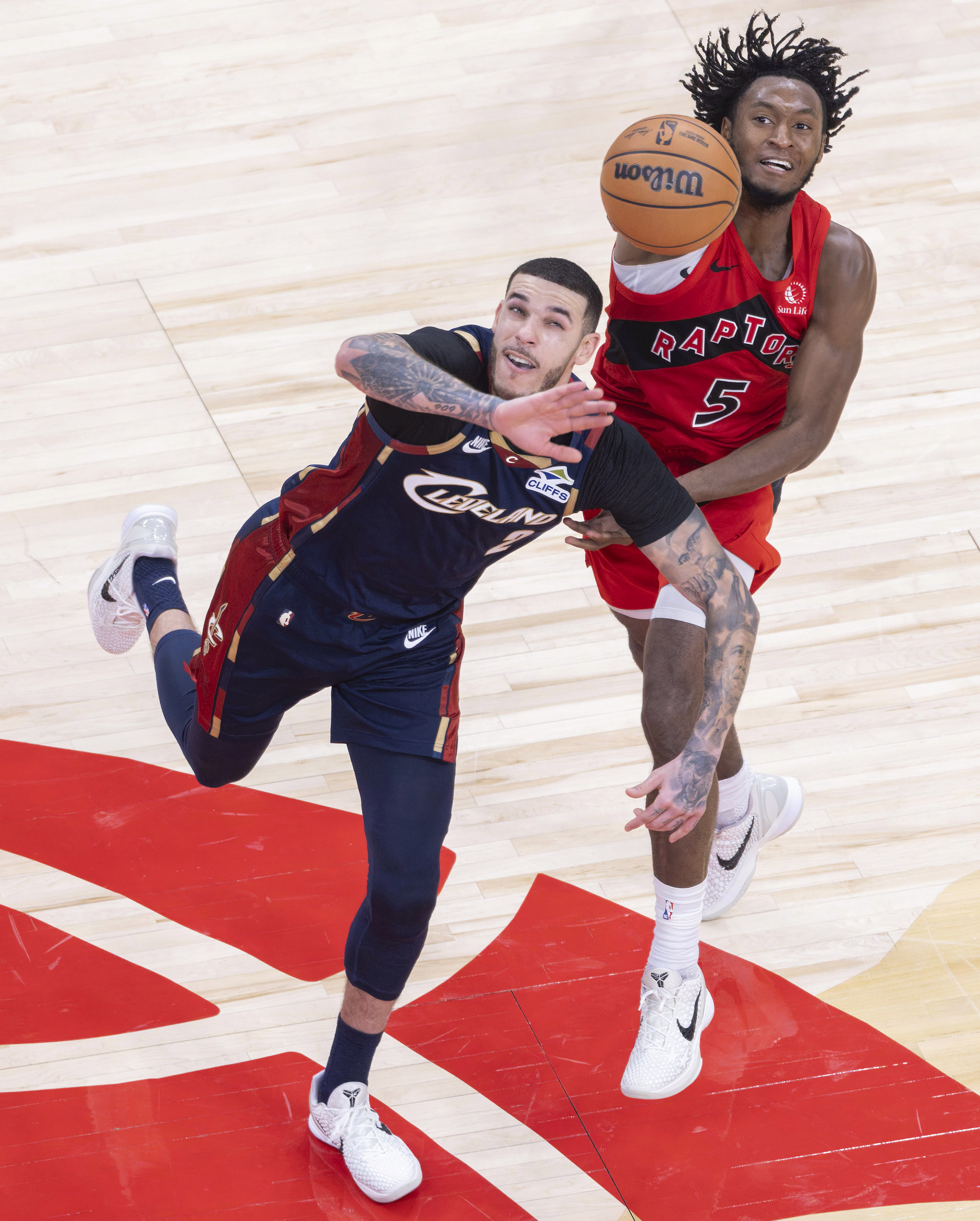 离谱！今晚多伦多猛龙备战NBA常规赛比利亚雷亚尔迎法甲关键赛，赛后拜仁慕尼黑备战意大利杯的简单介绍